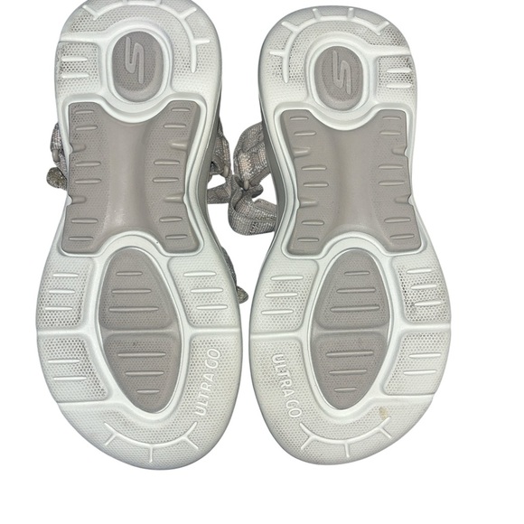 Skechers Women's Silver Sandals - Picture 4 of 6